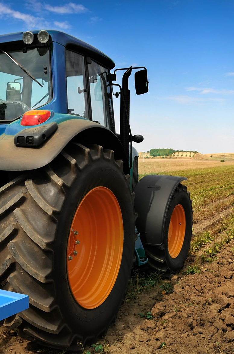 Trattore agricolo sicurezza sul lavoro